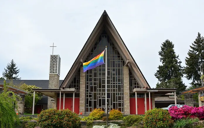 Mais de 7 mil congregações deixam a Igreja Metodista por aceitação da homossexualidade