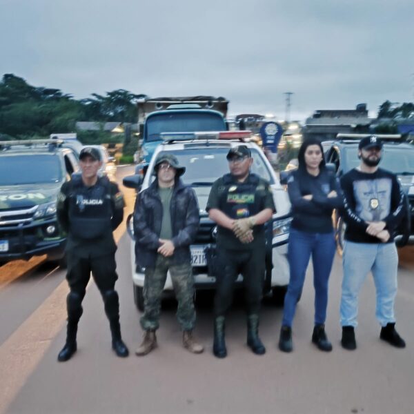 Operação integrada Brasil-Bolívia resulta na apreensão de caminhão e desarticula ação criminosa na fronteira VEJA FOTOS E “VIDEOS”
