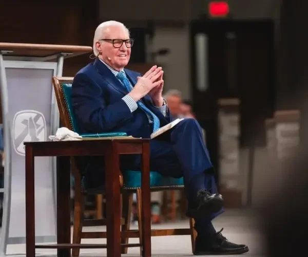 Morre o evangelista Jimmy Swaggart aos 90 anos