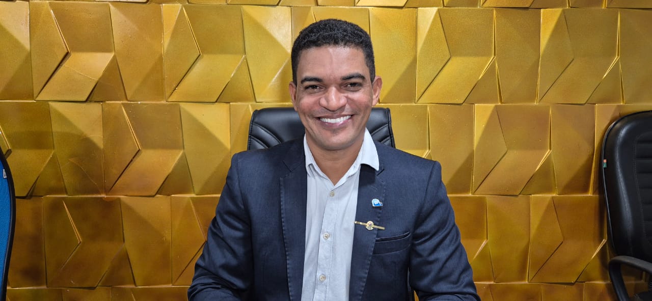 Câmara de Brasiléia encerra sessão extraordinária com destaque para reconhecimento do TCE