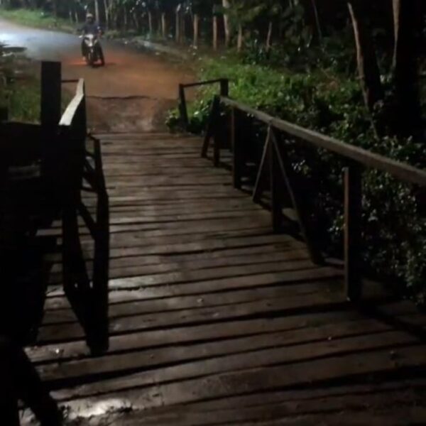 Epitaciolândia e as pontes imaginárias: o progresso que permanece apenas no discurso