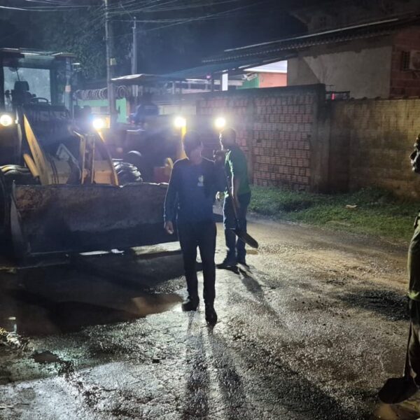 Operação Tapa-Buracos avança em Brasiléia com parceria entre a Prefeitura e o Deracre VEJA FOTOS E VIDEOS