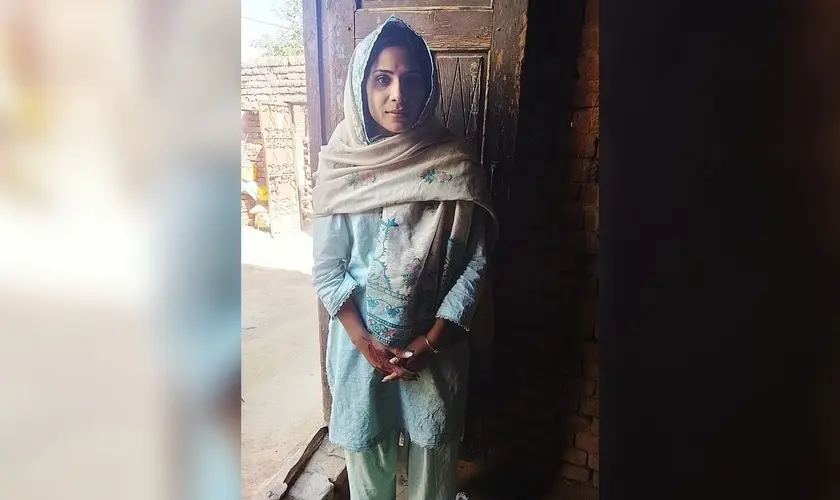 Jovem cristã é ameaçada por muçulmano a se converter ao Islã, casar ou morrer no Paquistão