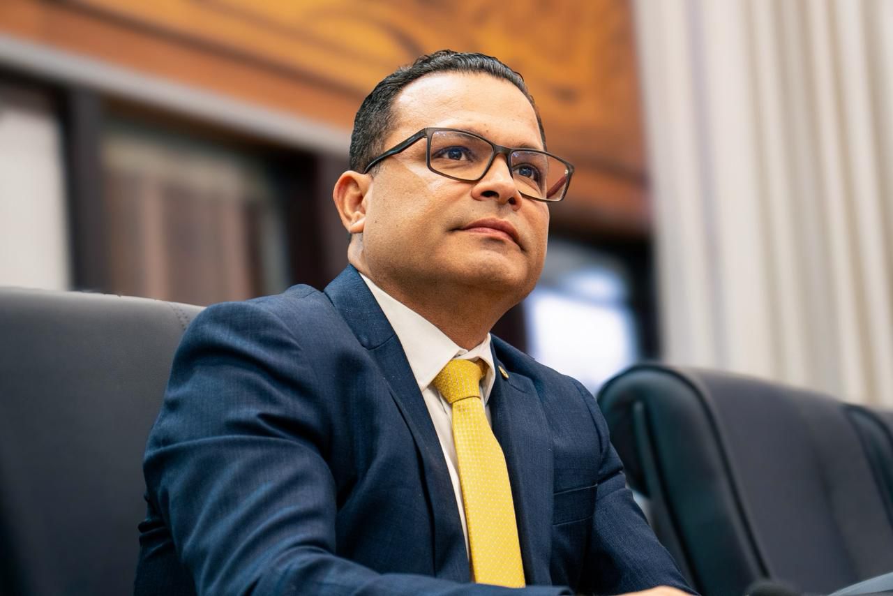 Tadeu Hassem cobra mais investimentos em segurança durante debate da LDO na Aleac