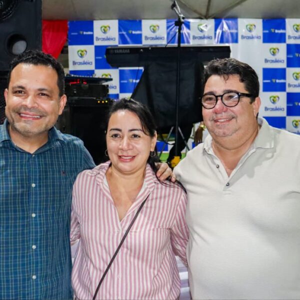 Tadeu Hassem participa do “Dia das Mães” e celebra união das famílias na Praça Hugo Poli