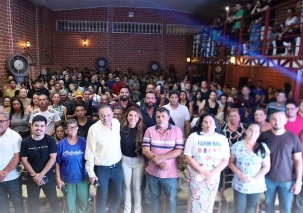 Manoel Moraes reúne lideranças comunitárias em Rio Branco para fortalecer parcerias e debater desenvolvimento do Acre