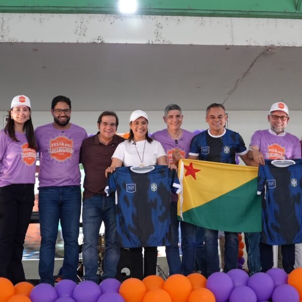 Mais de 7 mil pessoas celebram a maior Festa dos Terceirizados da história do Acre