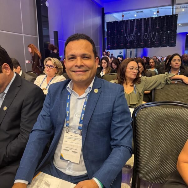 Aleac aprova projeto de Tadeu Hassem que garante atendimento preferencial a profissionais da contabilidade no Acre