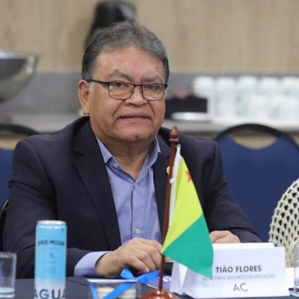 Tião Flores é nomeado secretário adjunto de Administração da Educação do Acre